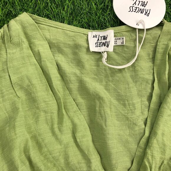 NWT Women's Olive Tie Front Princess Polly Shirt - Picture 3 of 4